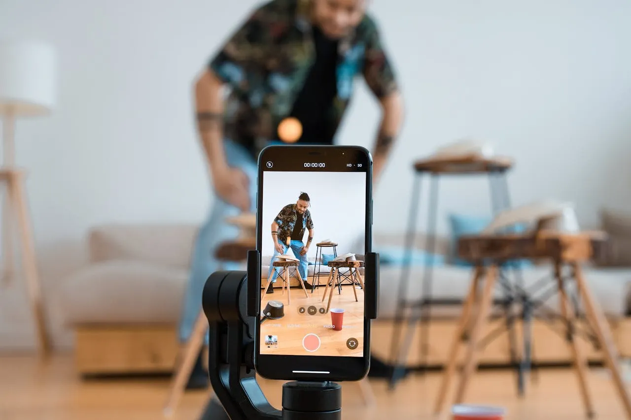 TikTok Torna Online Dopo il Ban Negli USA: Cosa Significa per il Futuro?